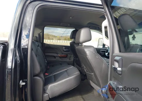 2018 GMC Sierra 1500 Slt z USA, uszkodzony, nr VIN 3GTU2NEC7JG103649